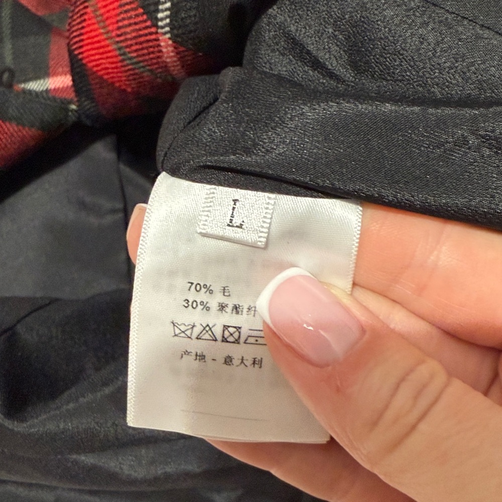 Dior Red and Black Plaid Blazer - Picture 9 of 9